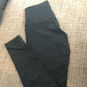 Lululemon Align 28”